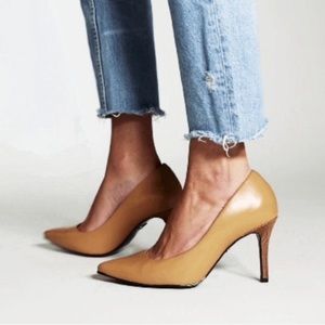 NWOT Antonia Saint NY Victoria 2.0 Heels in Nemi Nude